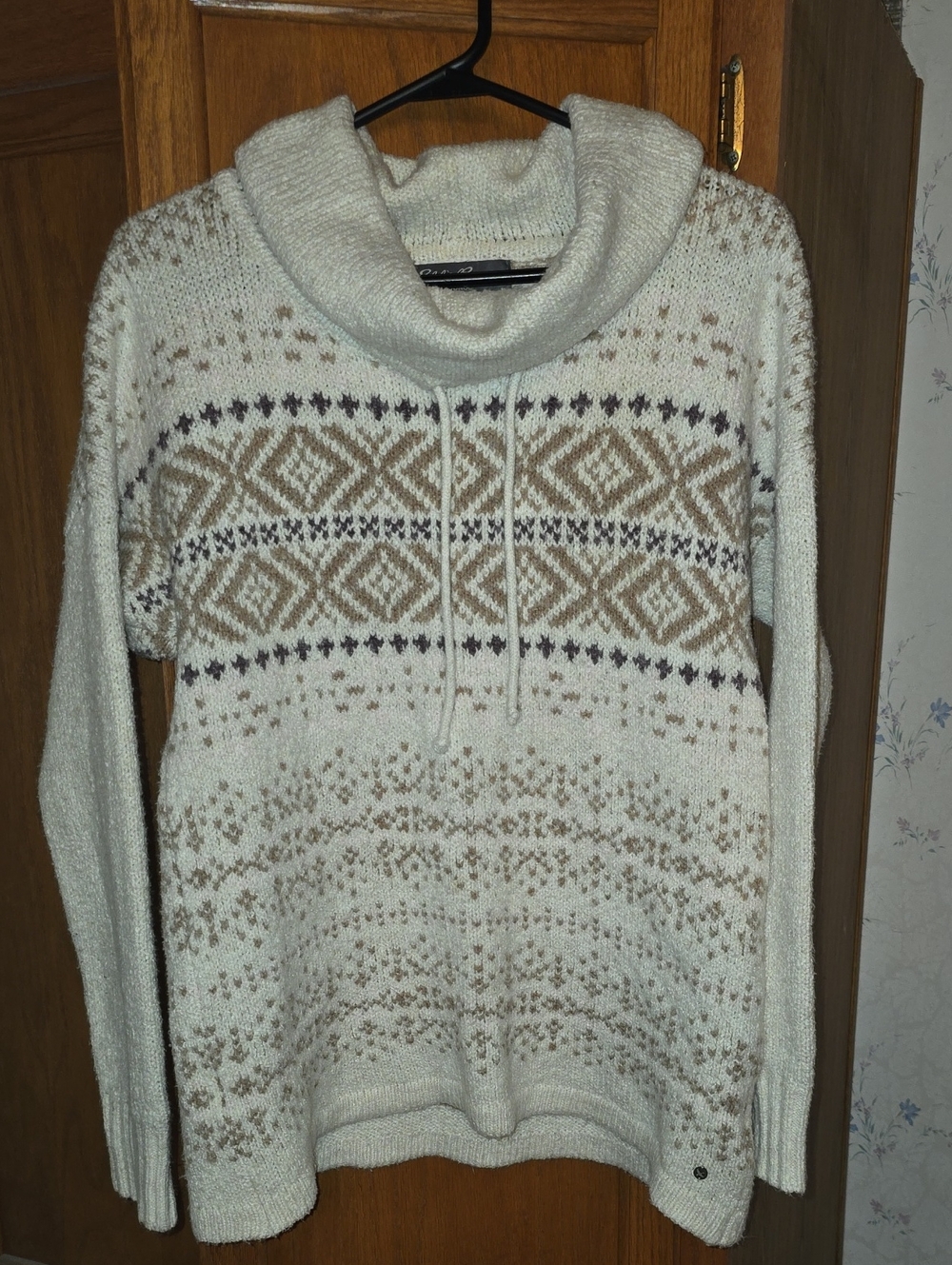 Eddie Bauer Lounge Ivory Cowl Neck Sweater with Tan & Brown Fair Isle Trim
